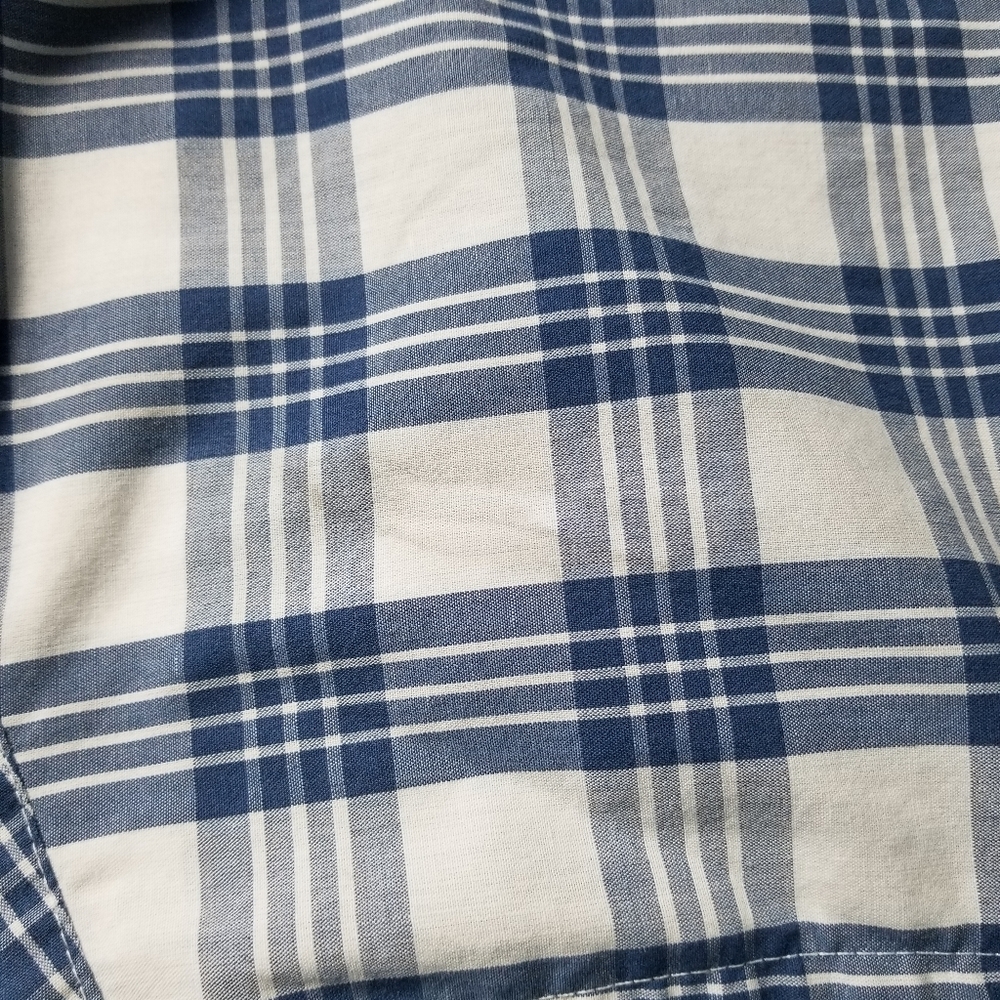 GEORGE MEN'S BUTTON DOWN SHORT SLEEVE BLUE AND WHITE SHIRT SIZE XL - Picture 9 of 11